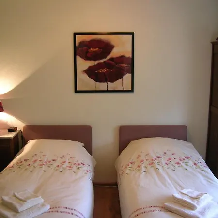Door & Roos Bed & Breakfast