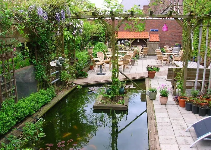 Door & Roos Hotel 3*